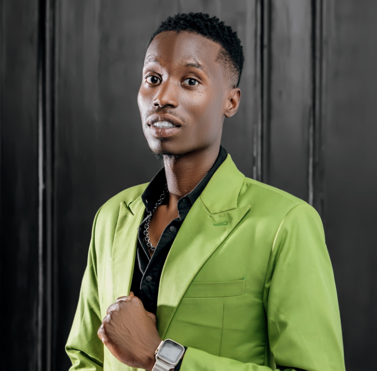Access live with Mc Kiye